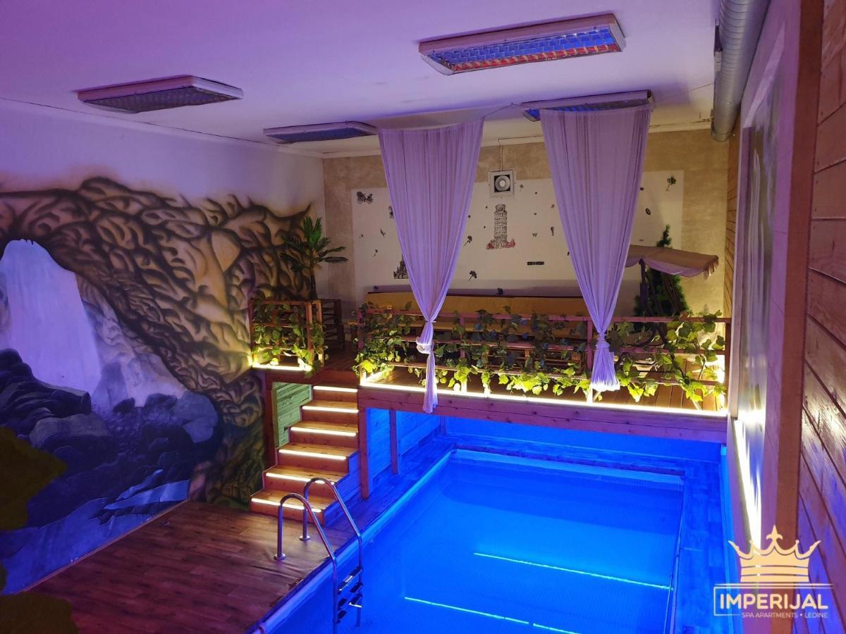 Motel Smek à Belgrade Extérieur photo